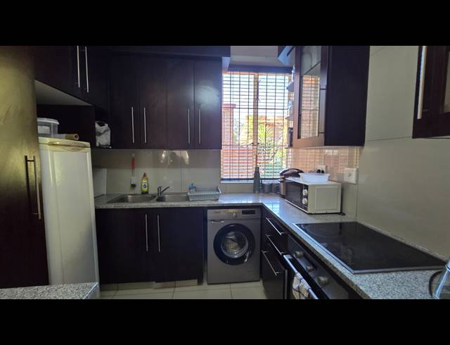 2 BEDROOM SECTIONAL TITLE FOR SALE IN THE HILL
